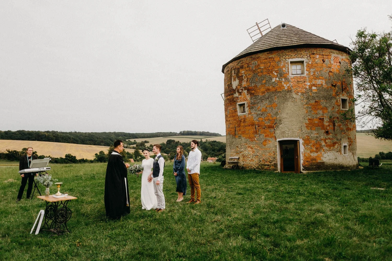 Svatba větrný mlýn Kunkovice - foto 38