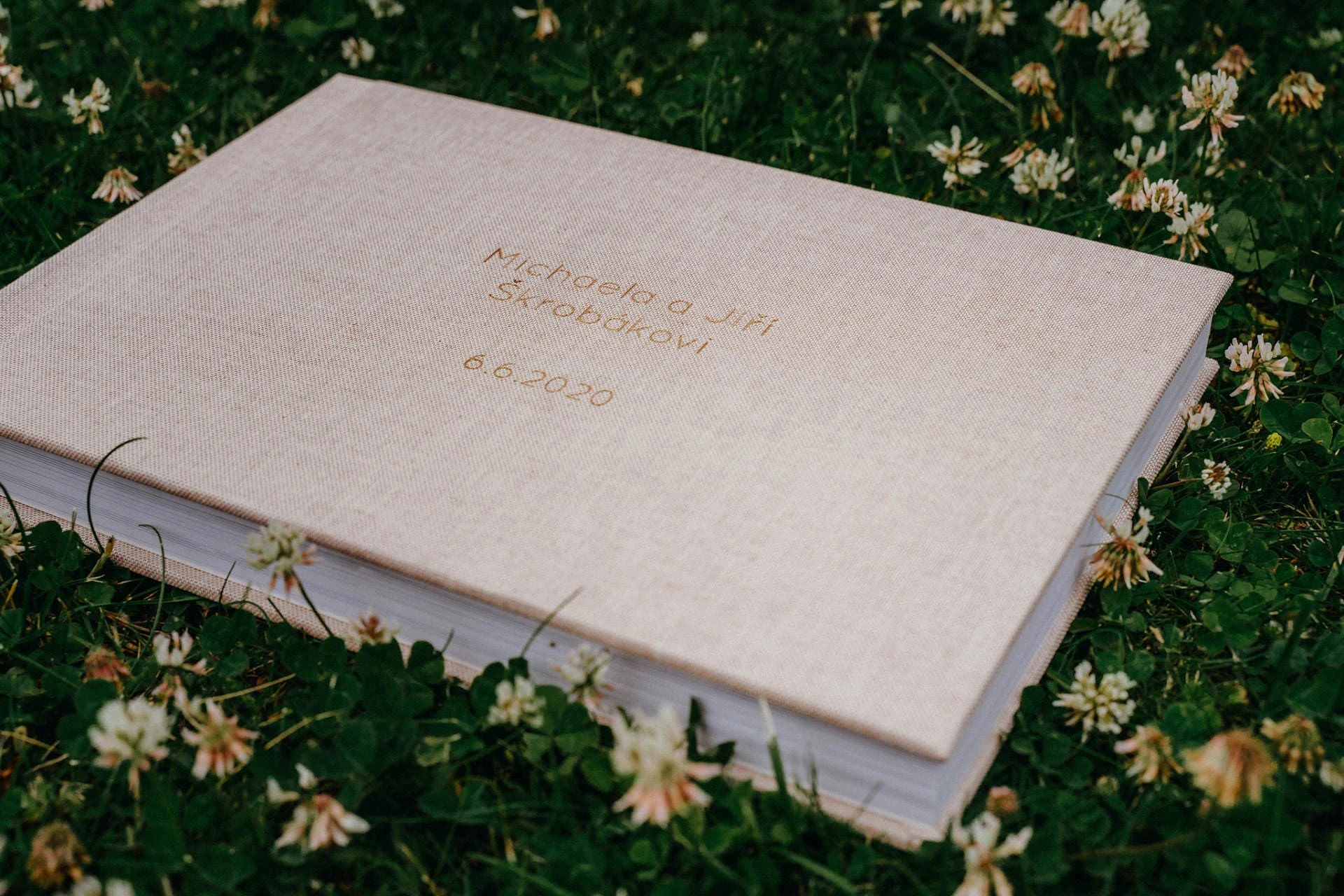 Layflat fotokniha 14x20 cm