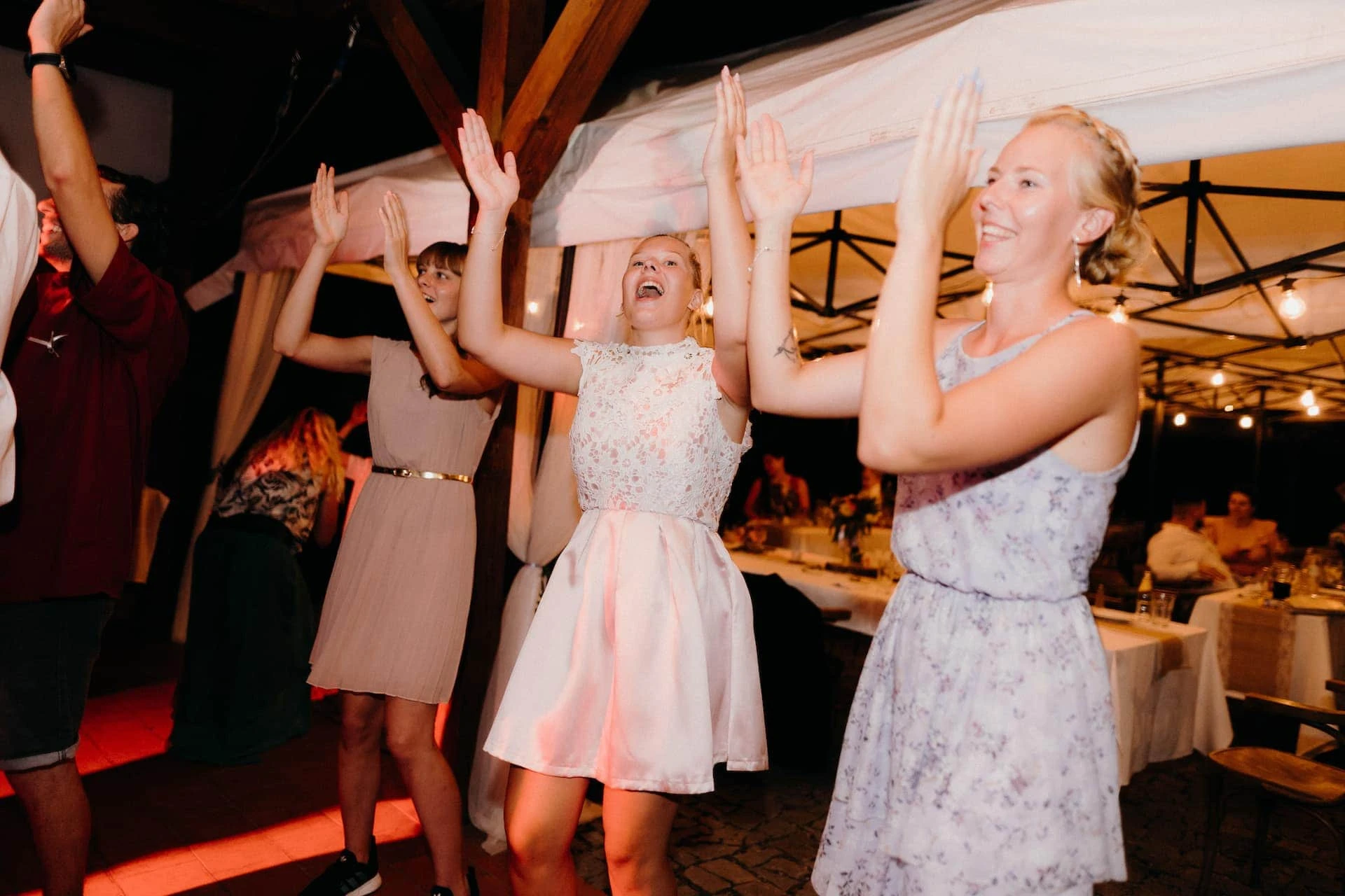 Svatba Dolní Bouda Dolany - foto 1