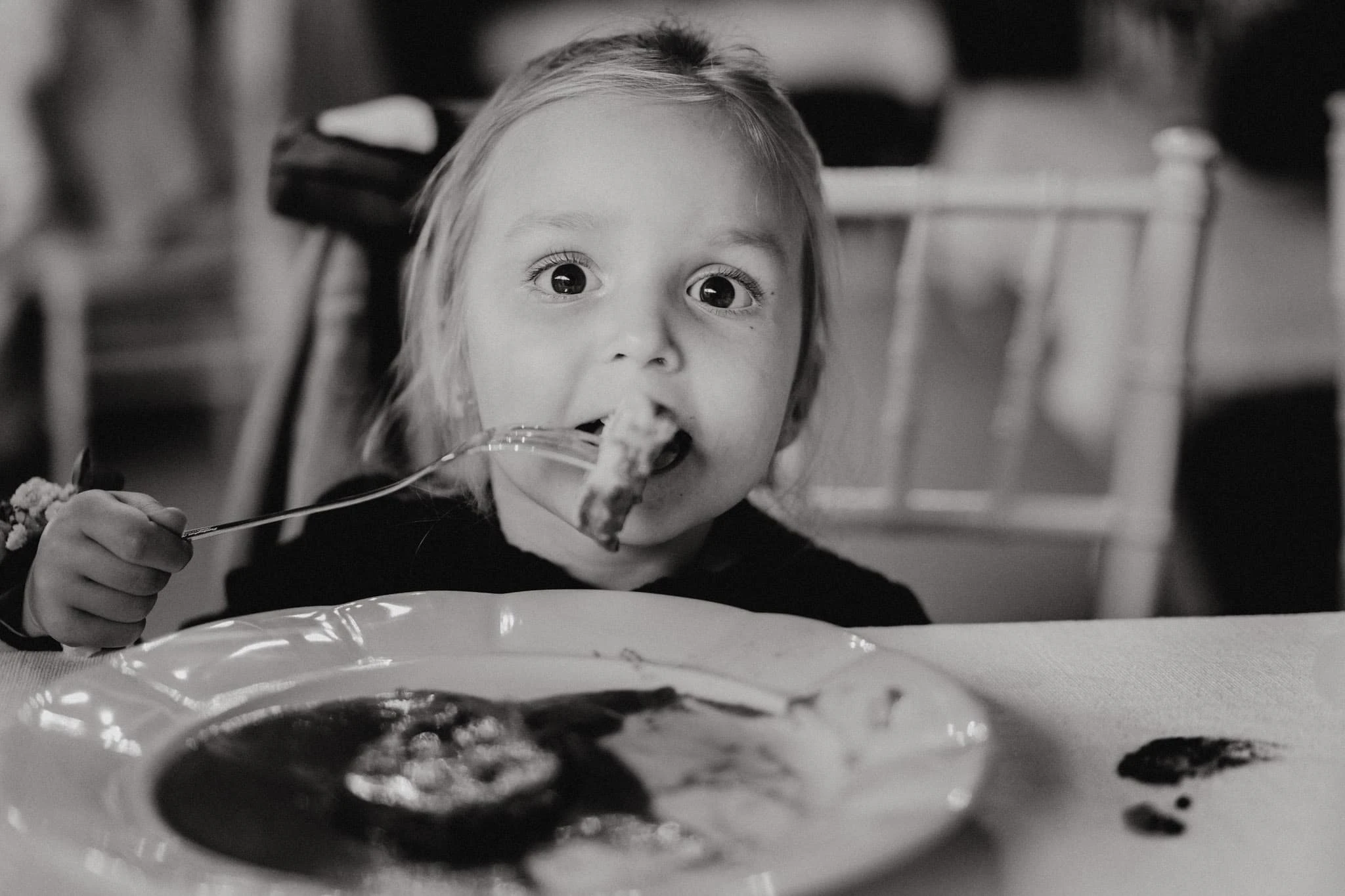 Svatba Stodola v&nbsp;meruňkovém sadu - foto 48