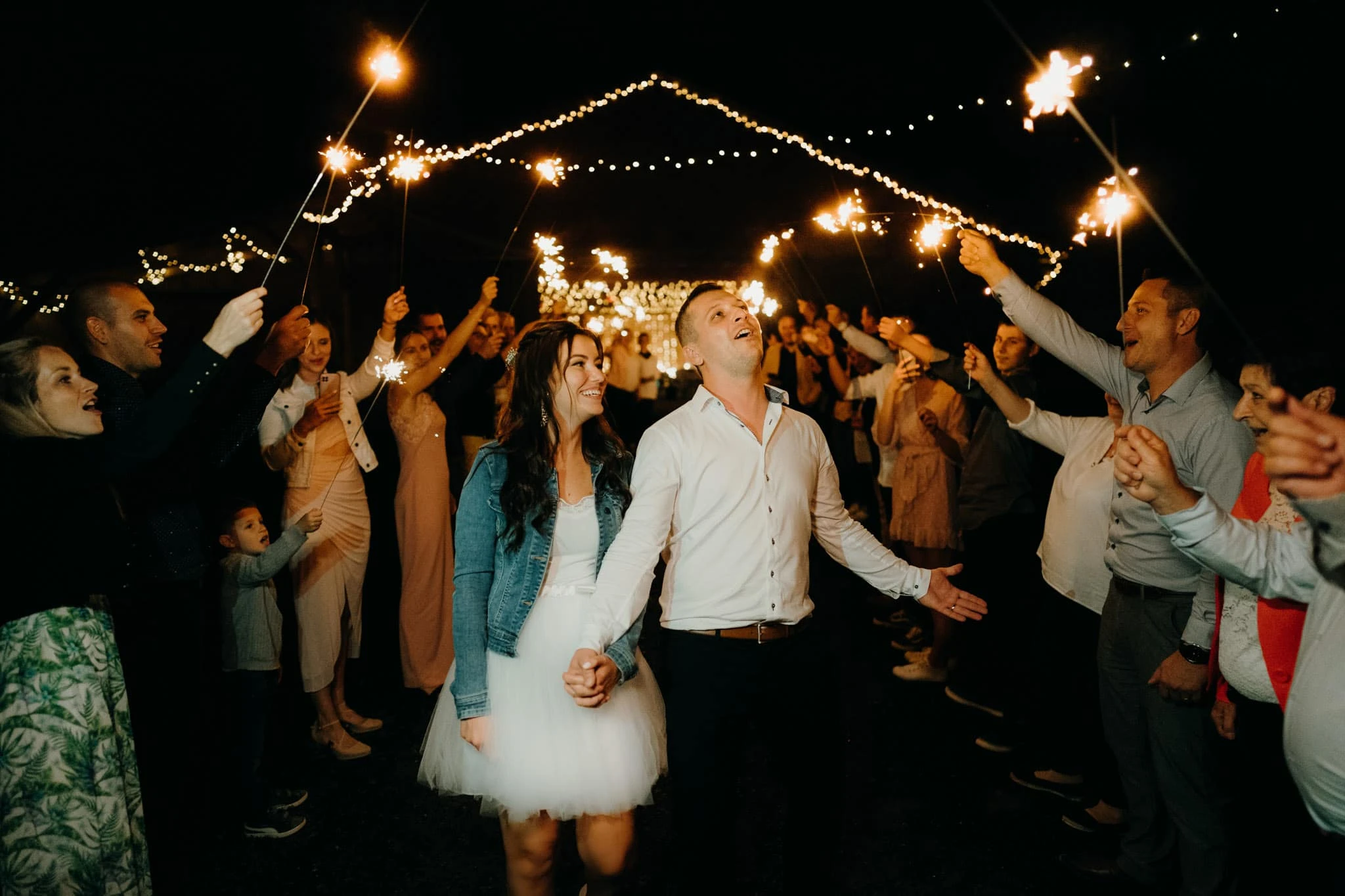 Svatba Stodola v&nbsp;meruňkovém sadu - foto 6