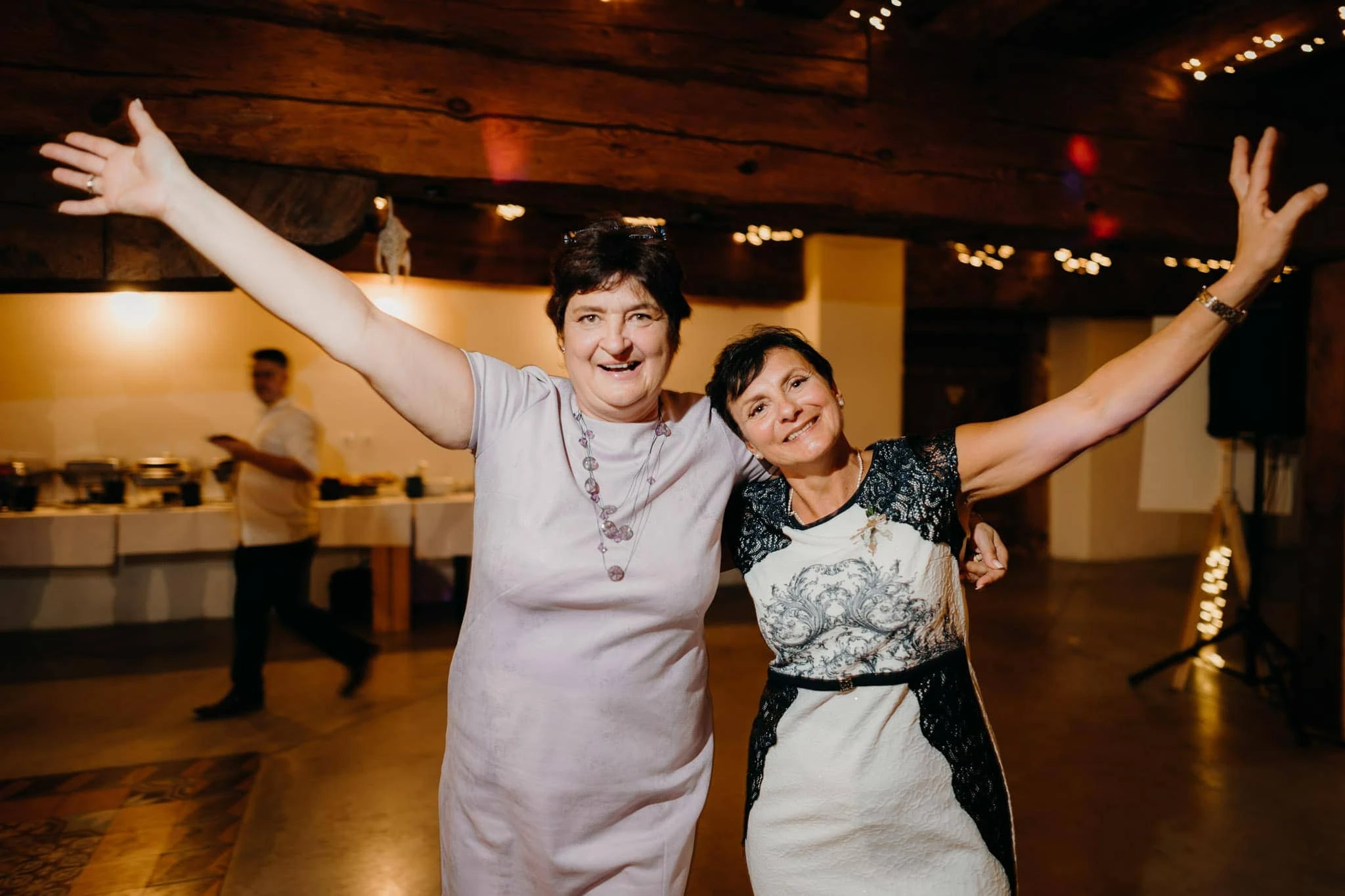 Svatba Vodní mlýn Nejdek - foto 6