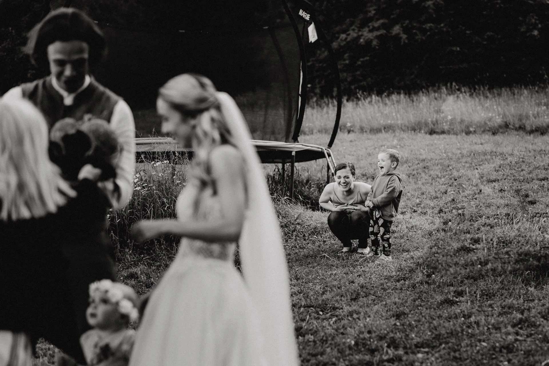 Svatba na samotě u&nbsp;lesa - foto 32