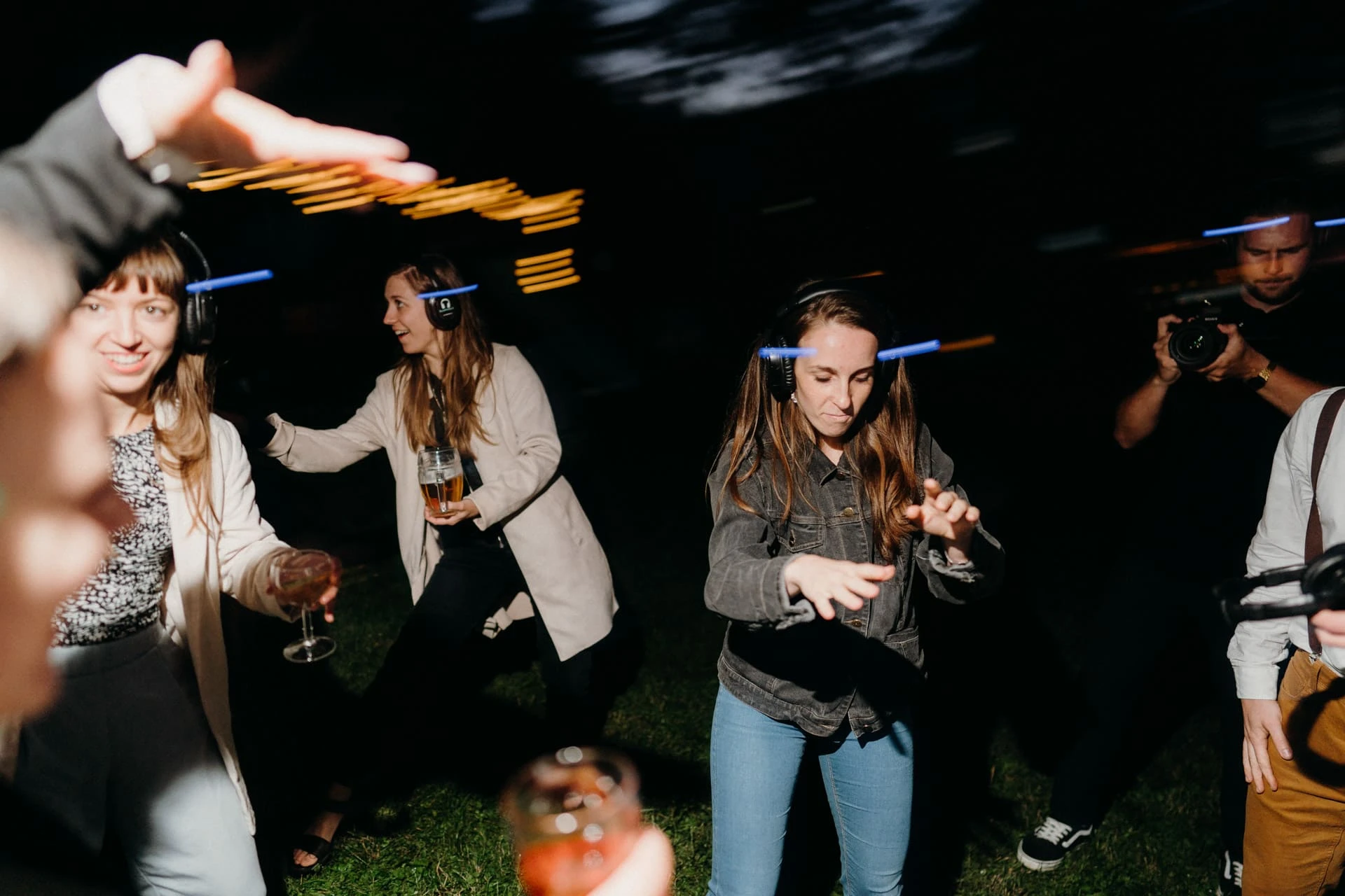 Svatba na samotě u&nbsp;lesa - foto 14