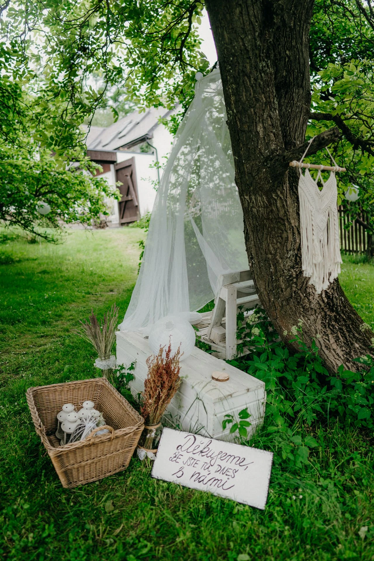 Svatba na samotě u&nbsp;lesa - foto 147