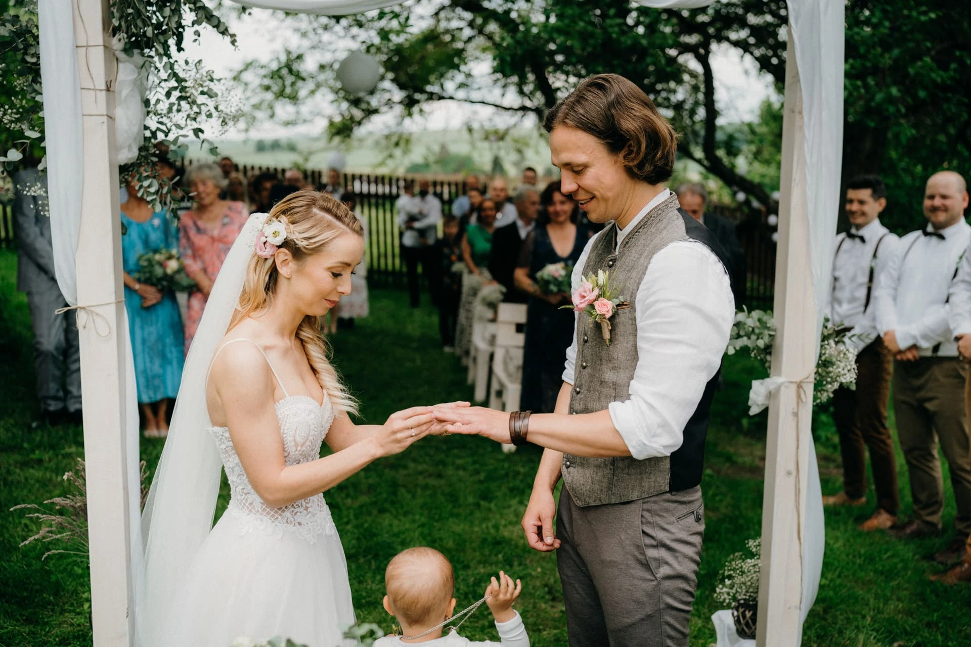 Svatba na samotě u&nbsp;lesa - foto 96