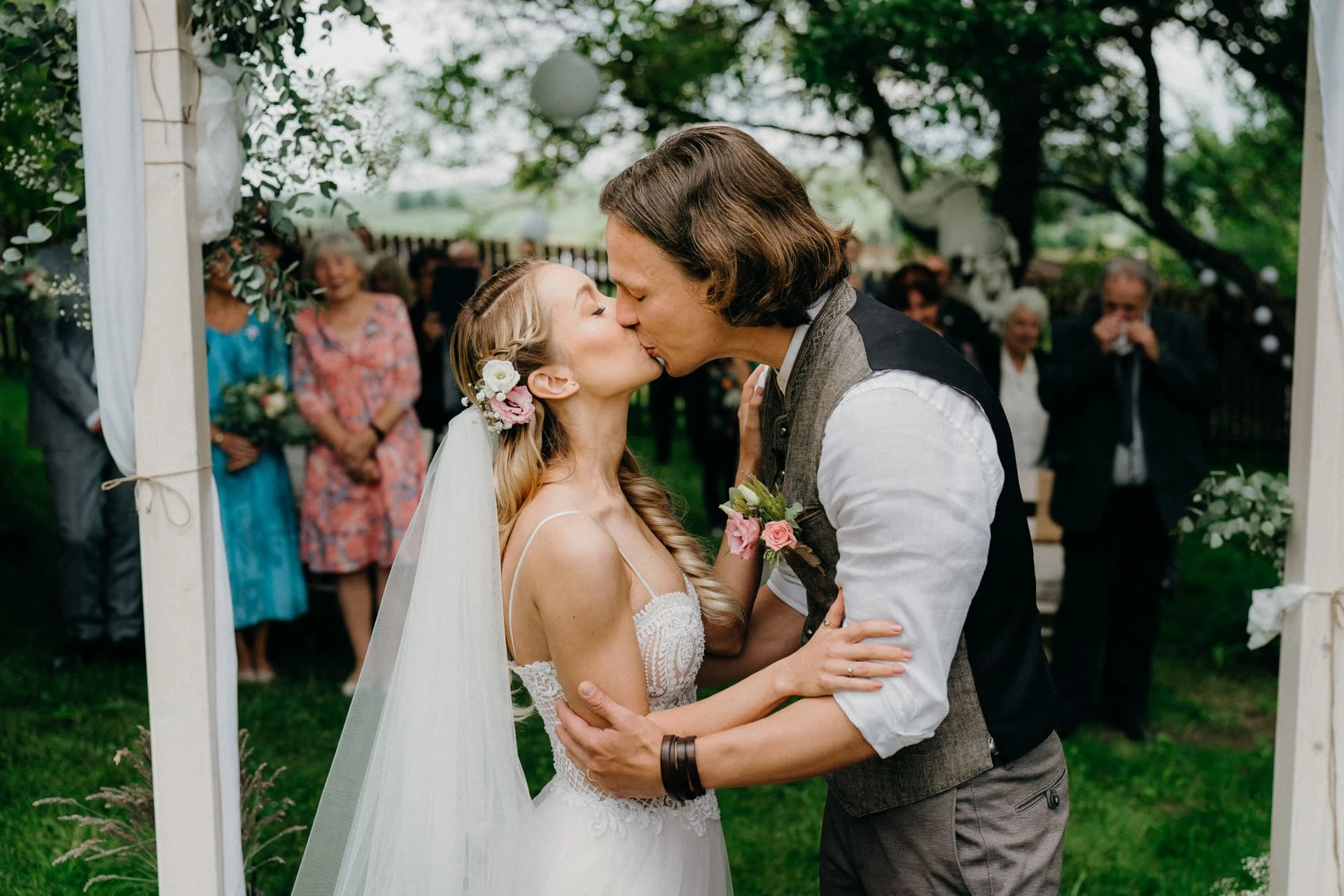 Svatba na samotě u&nbsp;lesa - foto 197