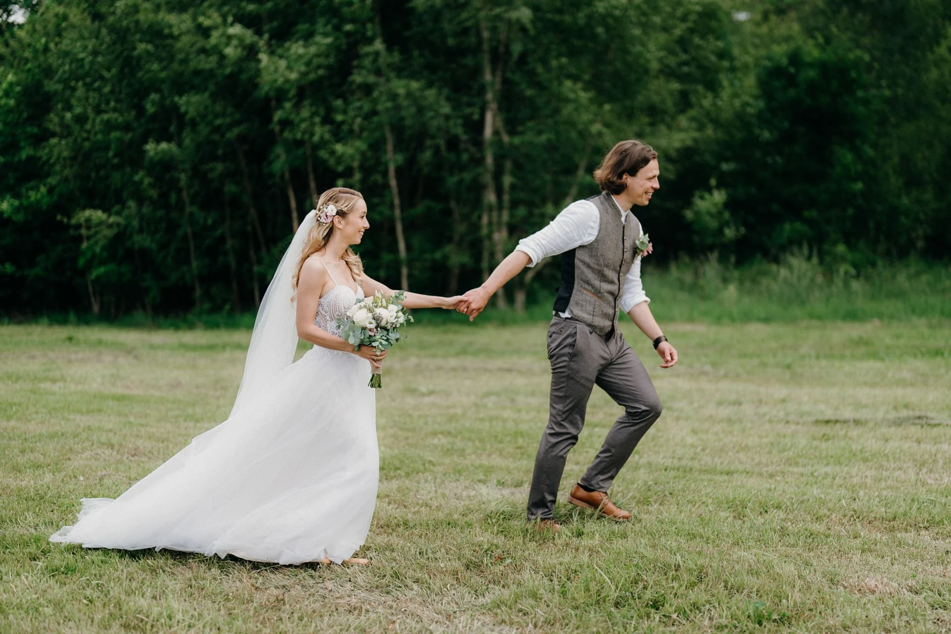 Svatba na samotě u&nbsp;lesa - foto 73