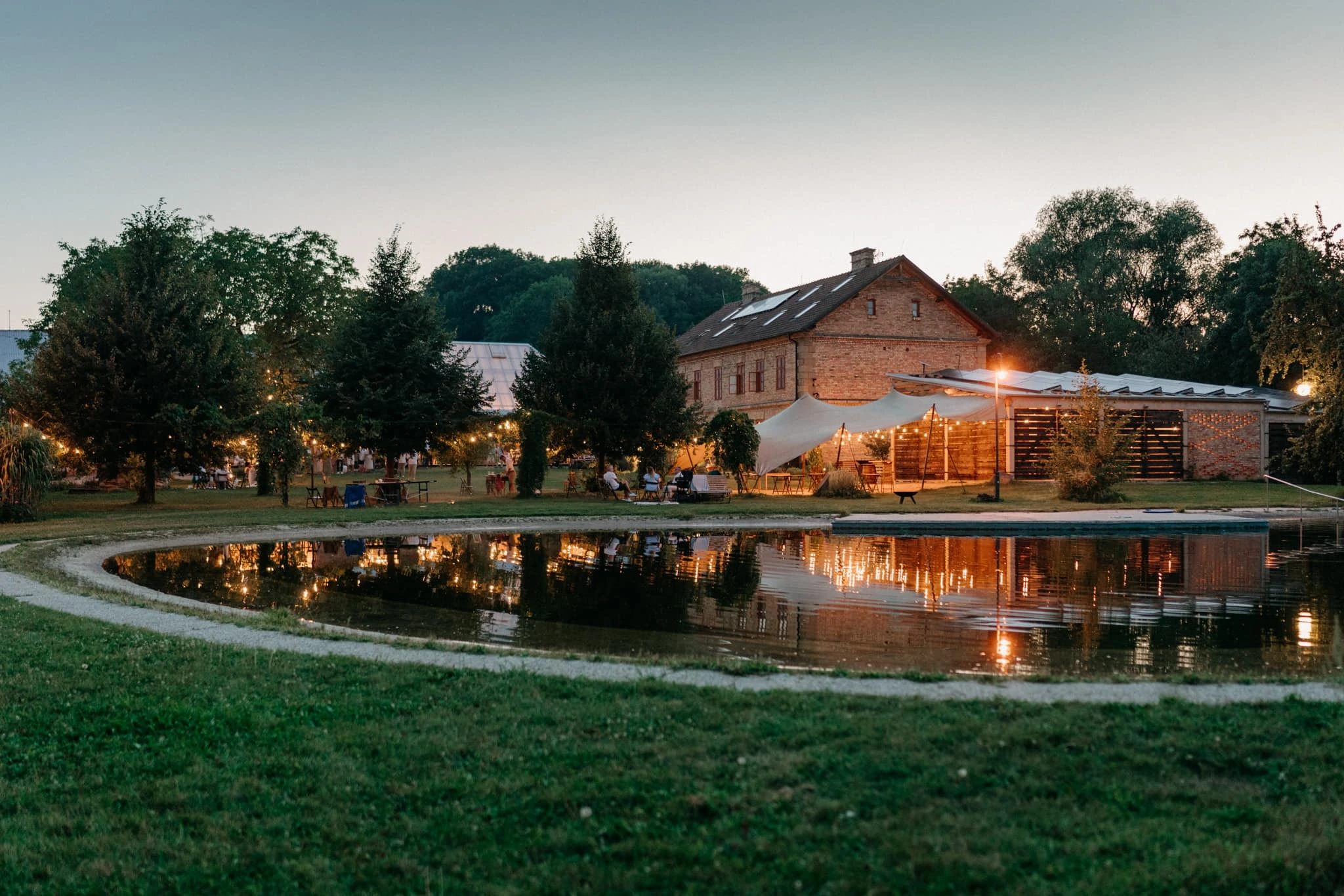 Svatba Dvůr Honětice - foto 11