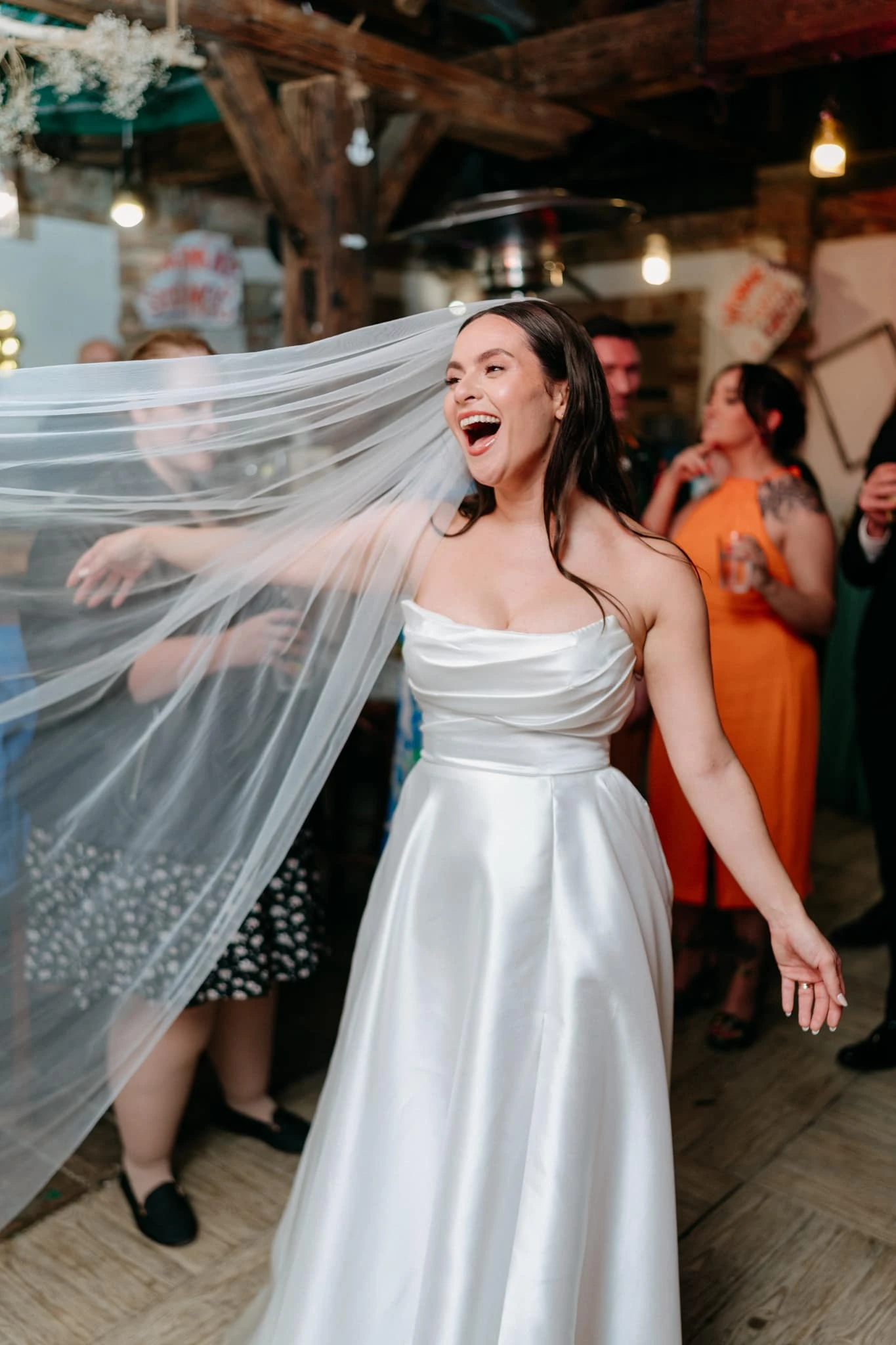 Svatba na rybníku - foto 19