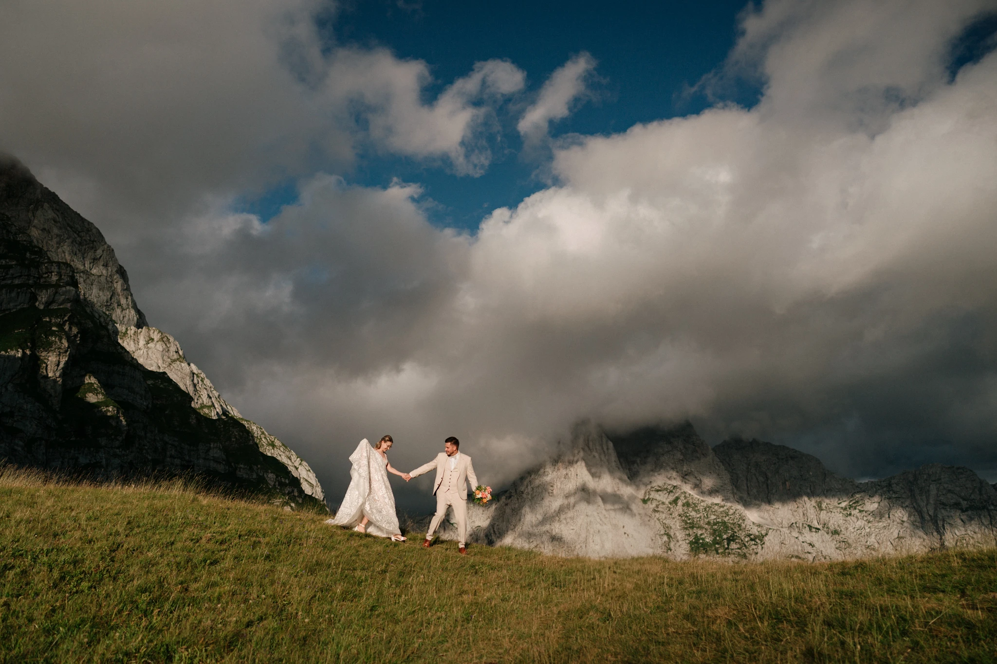Svatební portréty z Alp - foto 22