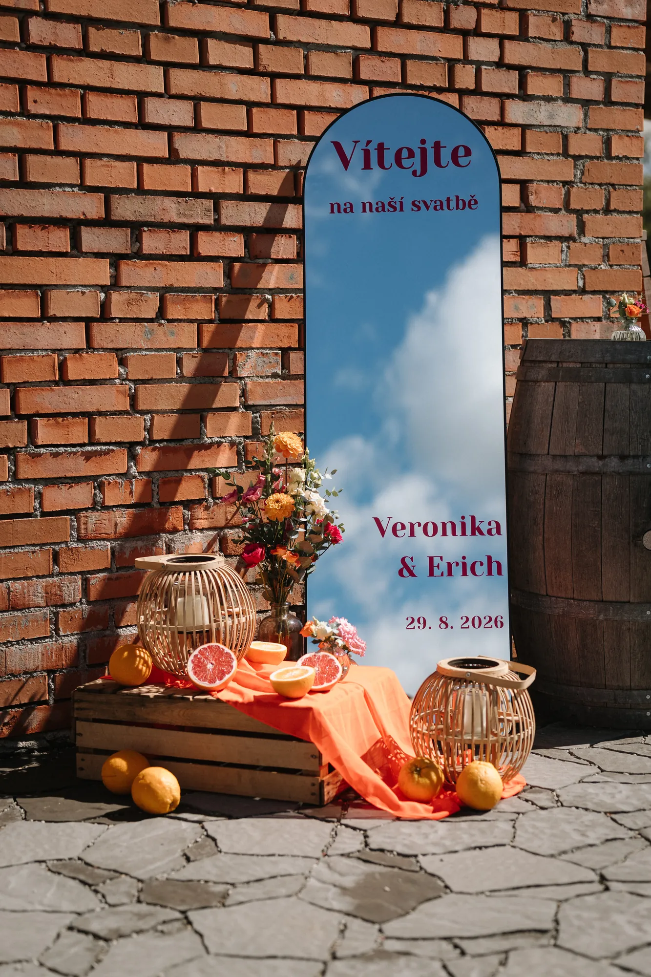 Svatba Stodola v meruňkovém sadu - foto 9